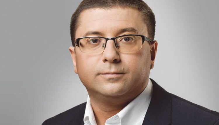 Скандалист Ярослав Гришин официально требует опровергнуть публикацию об отсутствии запаха алкоголя у сбитого им насмерть мужчины