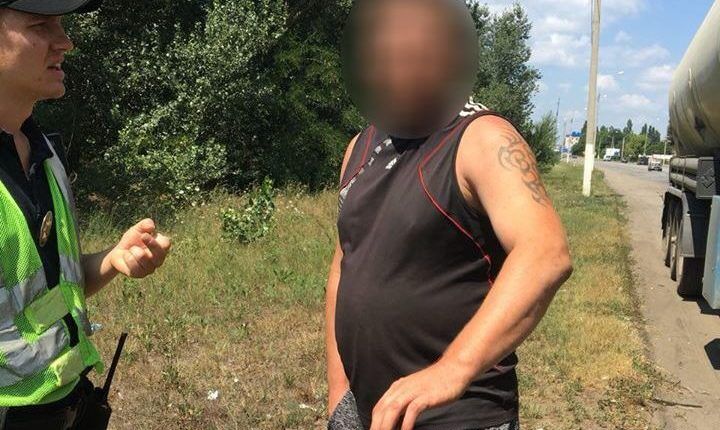 На Херсонщине задержали пьяного запорожского дальнобощика