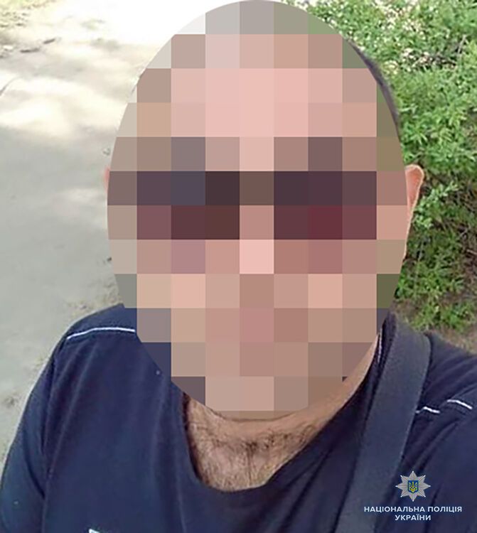 В Запорожской области мошенник облапошил людей на крупную сумму денег