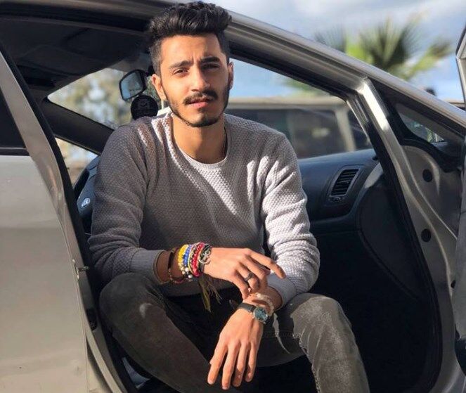 "Красивый, без царапин": девушка продала экс-бойфренда в разделе "животные". Фотофакт