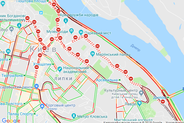 Київ завмер у заторах через Хресну ходу УПЦ МП