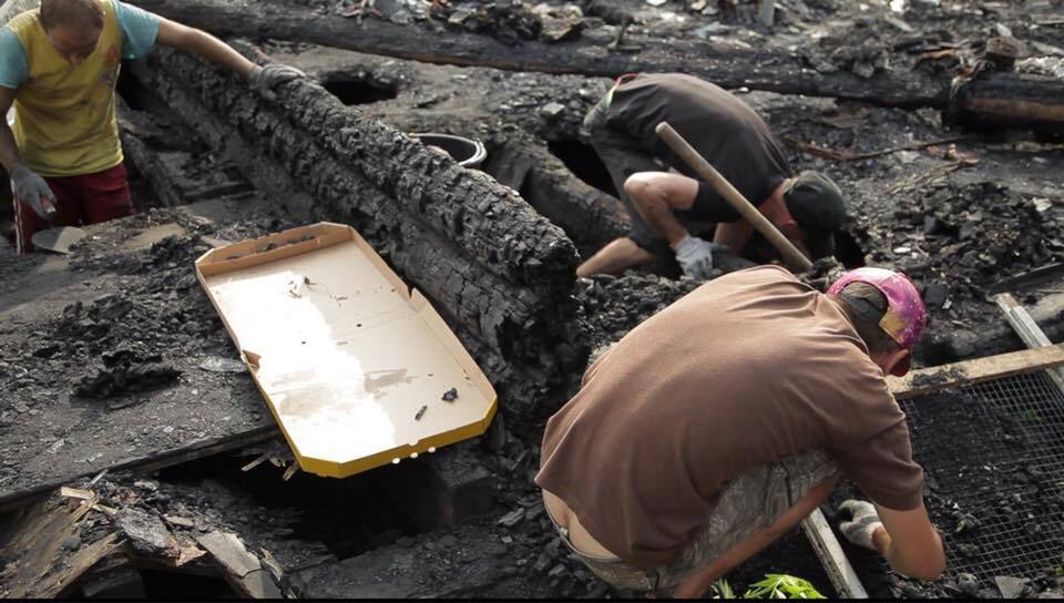 Знайшли кістки і зуби: спливли шокуючі деталі пожежі в таборі "Вікторія"