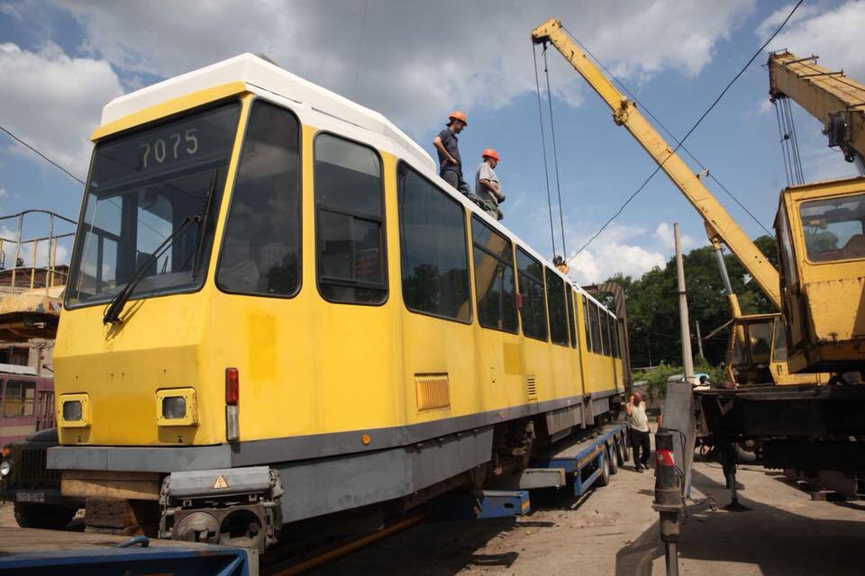 В Запорожье более чем за 27 миллионов гривен  закупят 12 старых трамваев из Европы 