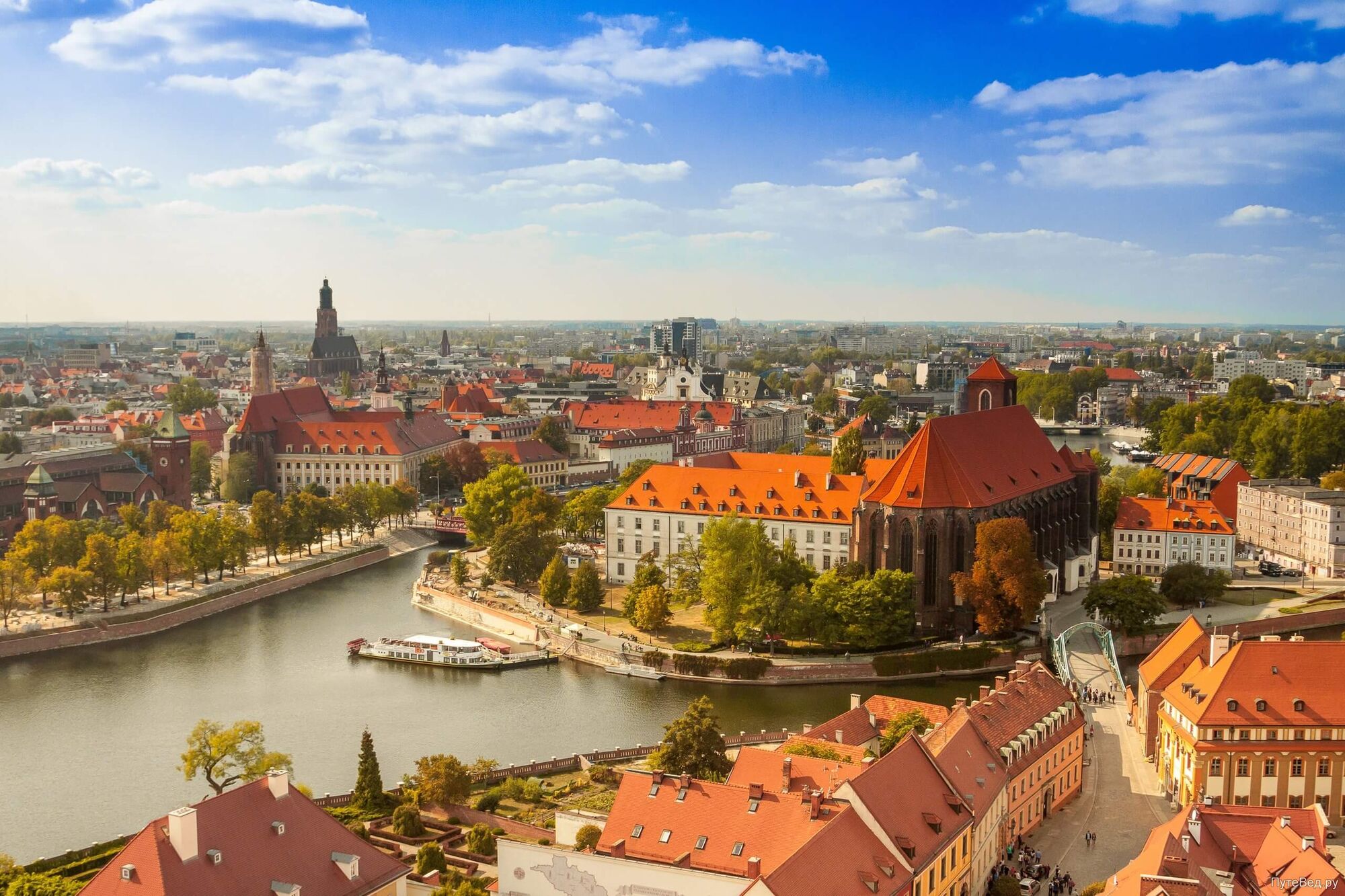 Як бюджетно дістатися до Польщі з Києва: всі варіанти