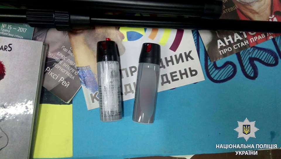 "Знак солидарности": в Харькове разнесли офис ЛГБТ-сообщества