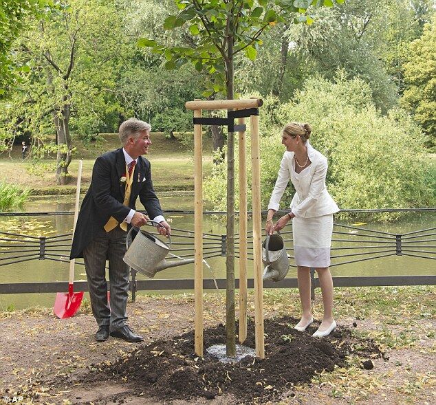 Свадьба принцессы Стефании и Яна Шталя