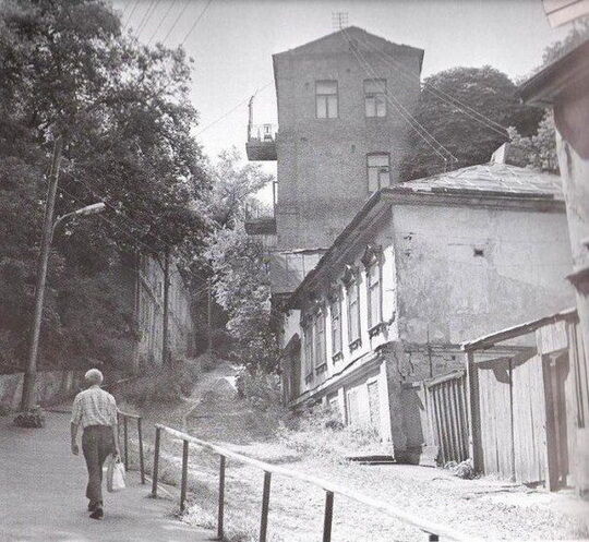 В Киеве есть улица-призрак: опубликованы раритетные фото