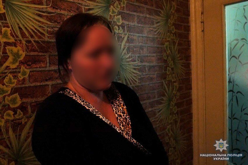 Сдала детей в аренду: в Хмельницком разгорелся скандал из-за горе-матери
