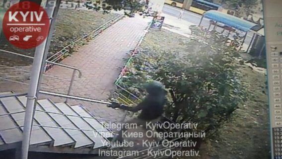 Застрелили охоронця: у Києві стався збройний наліт на "ювелірку"
