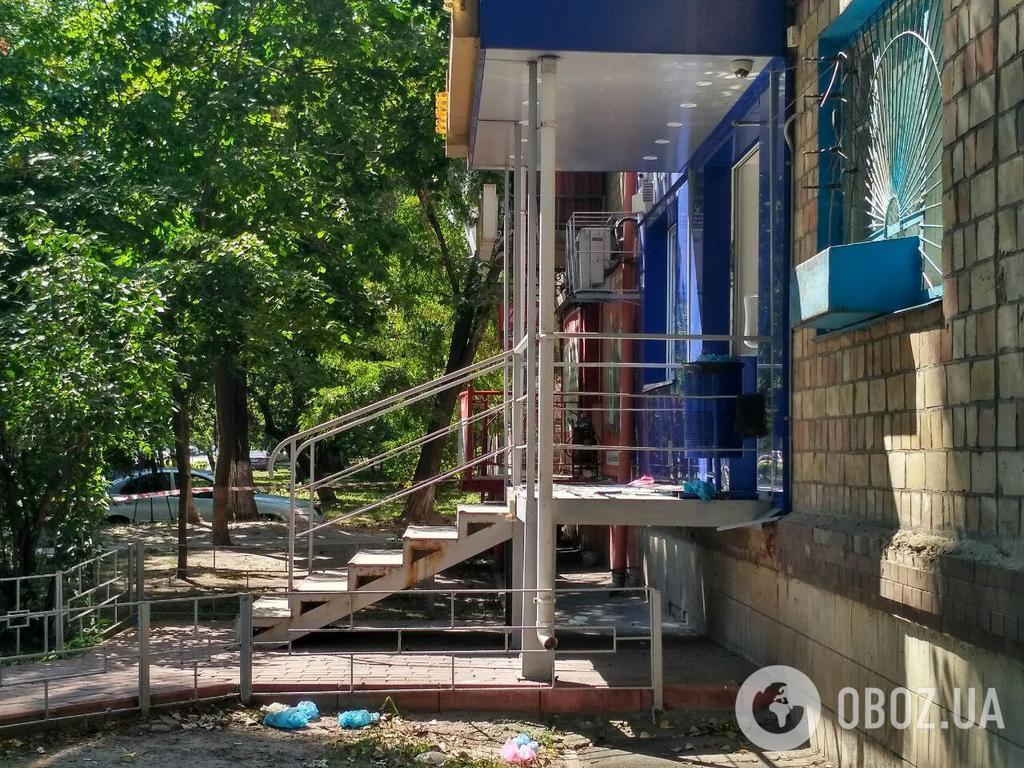 Збройний напад на "ювелірку" у Києві: з'явилися нові подробиці смертельної НП 