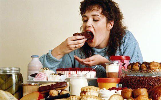 Зависимость от еды: как перестать заедать боль