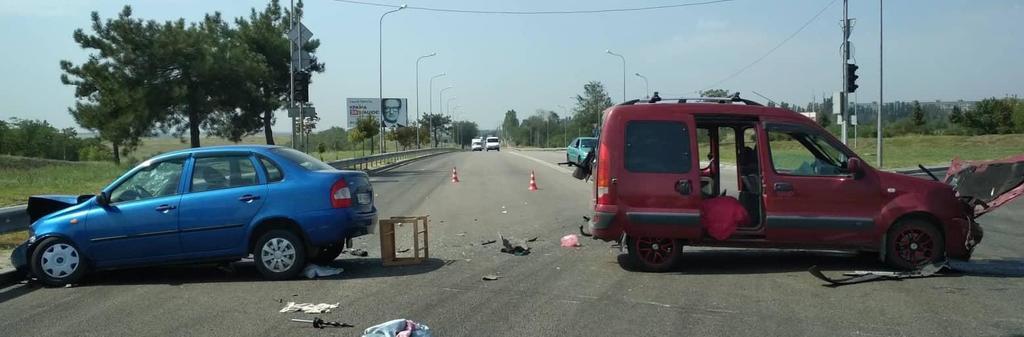 В ДТП в Хортицком районе Запорожья пострадали 5 человек
