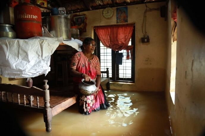 Катастрофа столетия: в Индии наводнение убило более 300 человек
