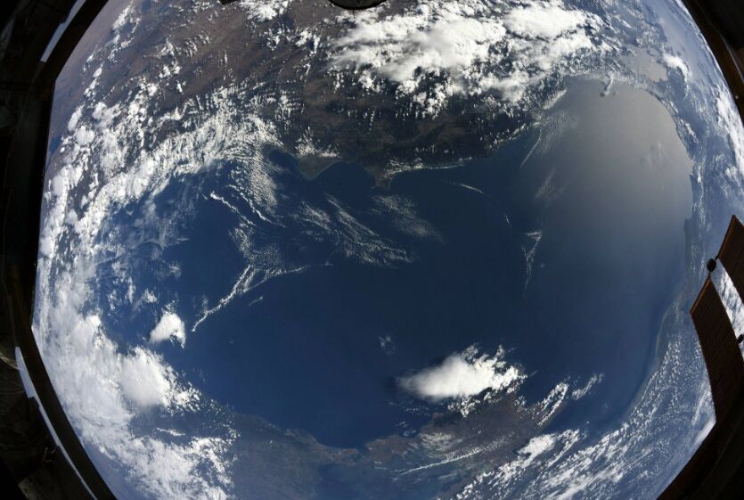 Астронавт NASA показал как выглядит Черное море: невероятное фото из космоса