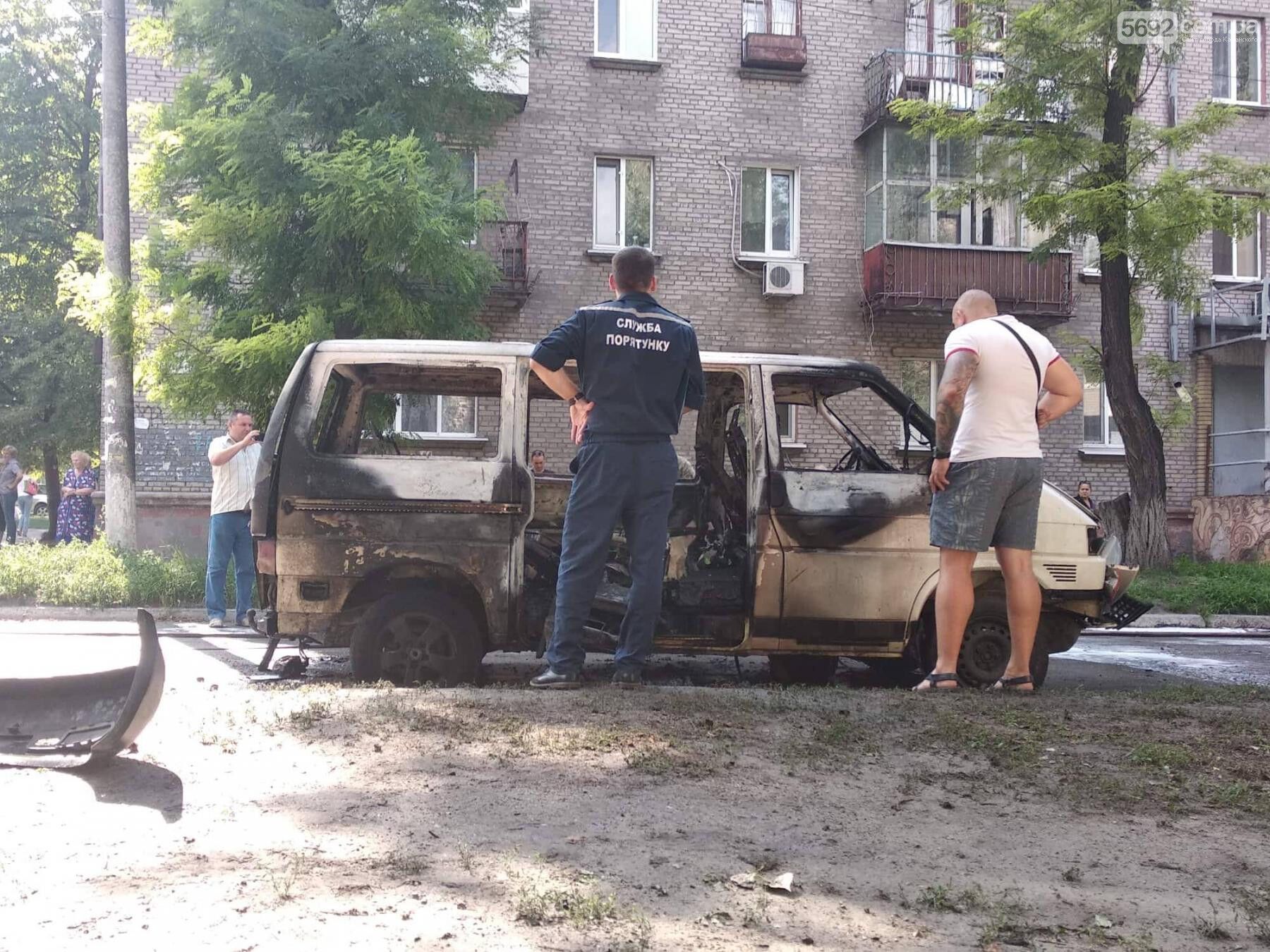 На Днепропетровщине взорвали авто с депутатом: опубликованы первые фото и видео