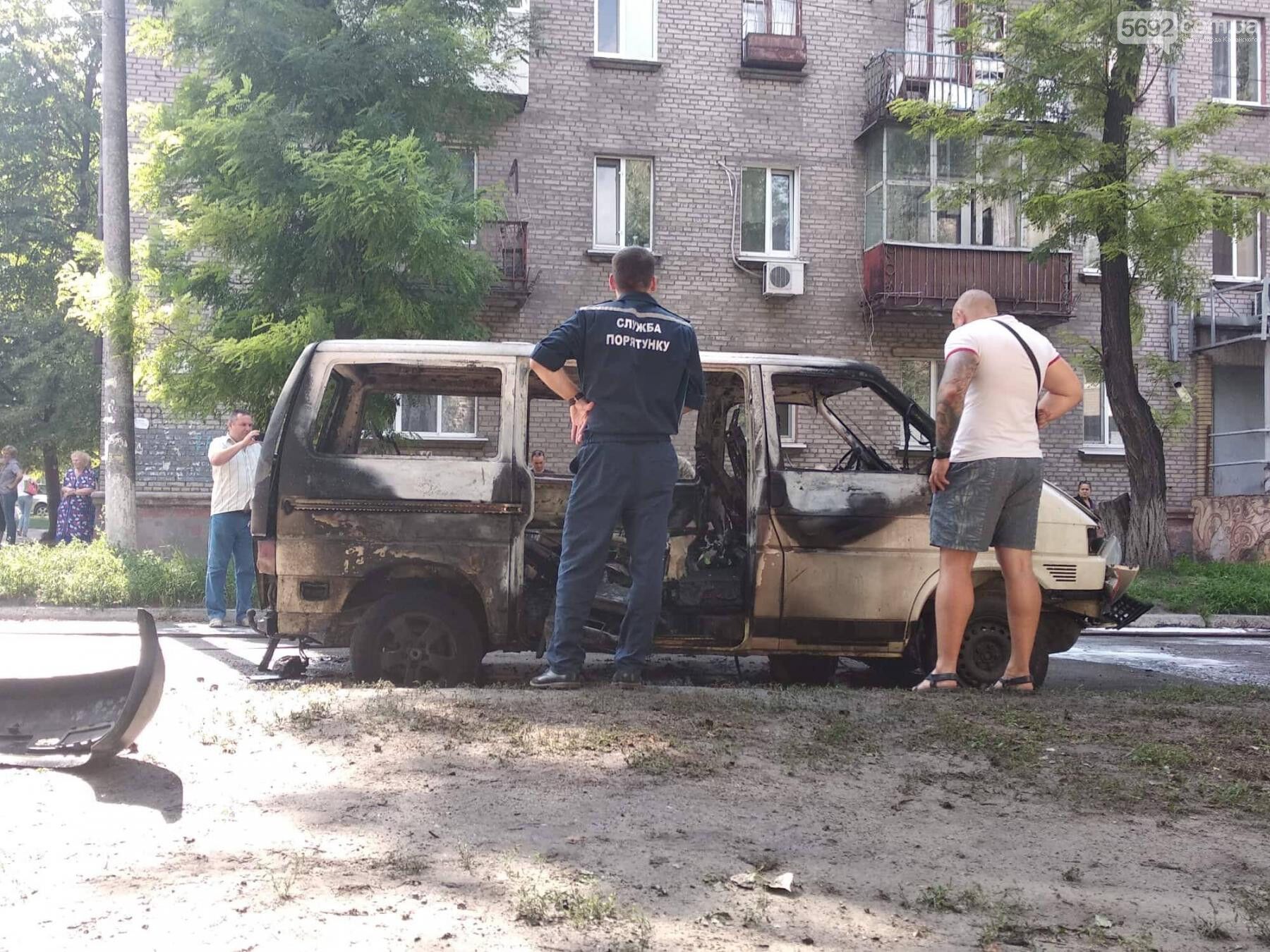 На Дніпропетровщині підірвали авто з депутатом: опубліковані перші фото і відео