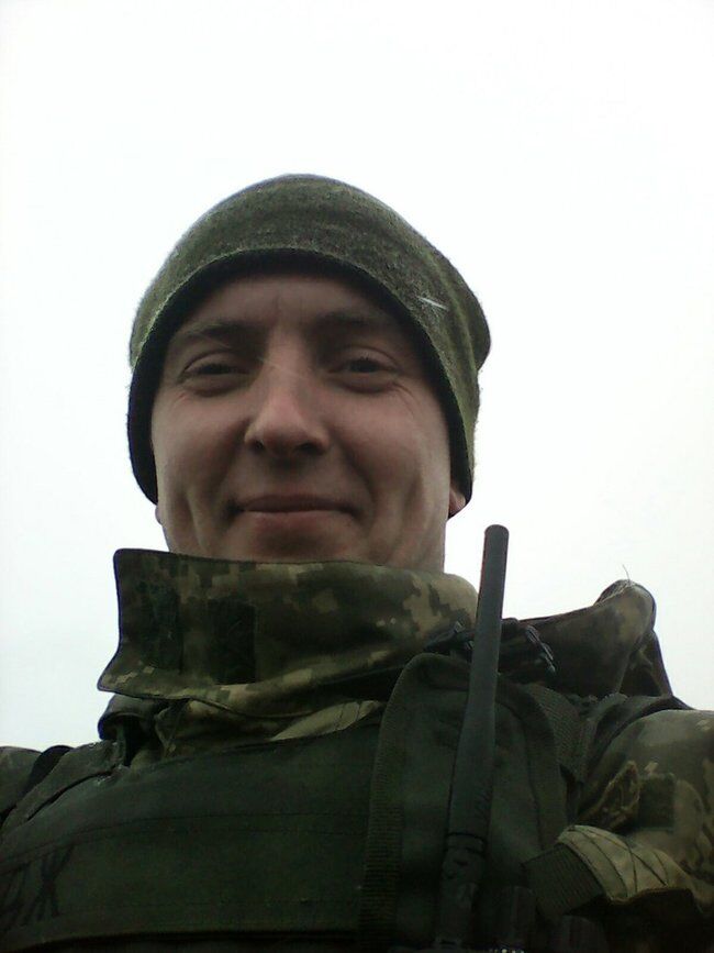 Погляньте в їхні очі: з'явилися фото загиблих на Донбасі захисників України