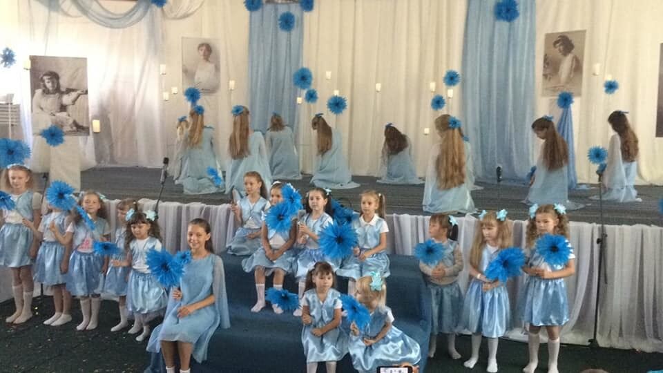 Зібрали 600 дітей: на Рівненщині УПЦ МП провела фестиваль пам'яті царської сім'ї