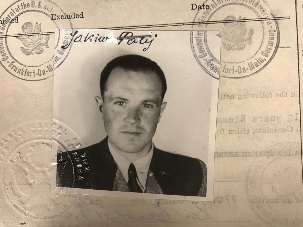 США депортували 95-річного екс-охоронця концтабору з України