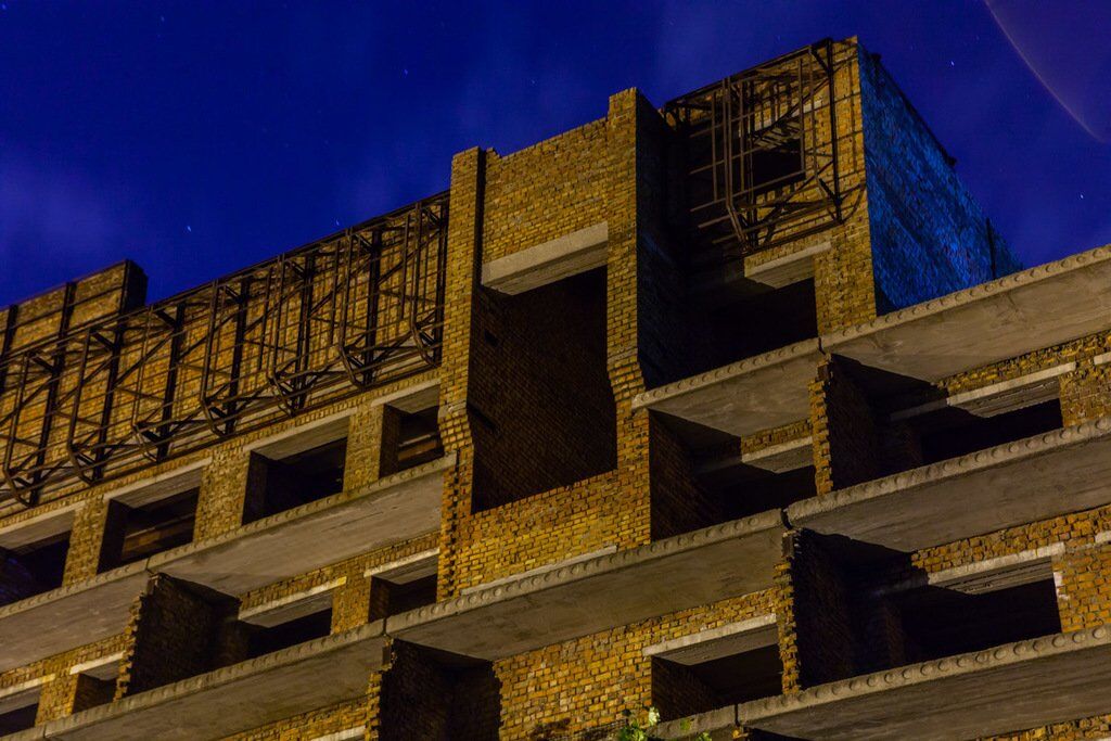 Заброшенный Днепр: яркие фото забытых зданий
