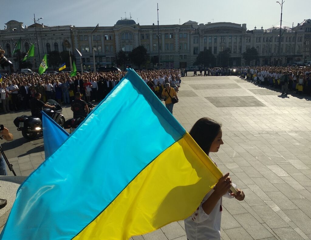 В Харькове устроили яркое шоу ко Дню города: как это было