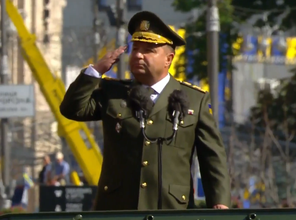 У Києві стартував парад до Дня Незалежності: перші кадри