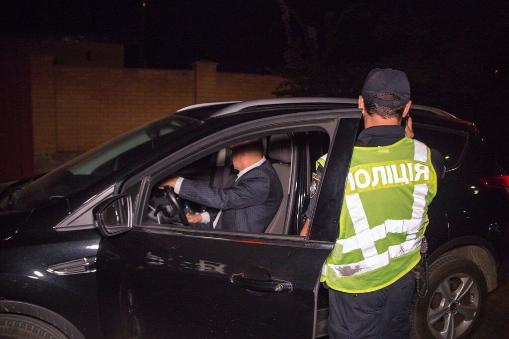Экс-посол Украины в США пьяным разъезжал по Киеву: фото и видео