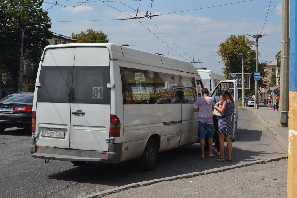 Жители Запорожья возмущены работой городского общественного транспорта