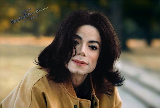 Майклу Джексону – 60: как менялась внешность поп-короля
