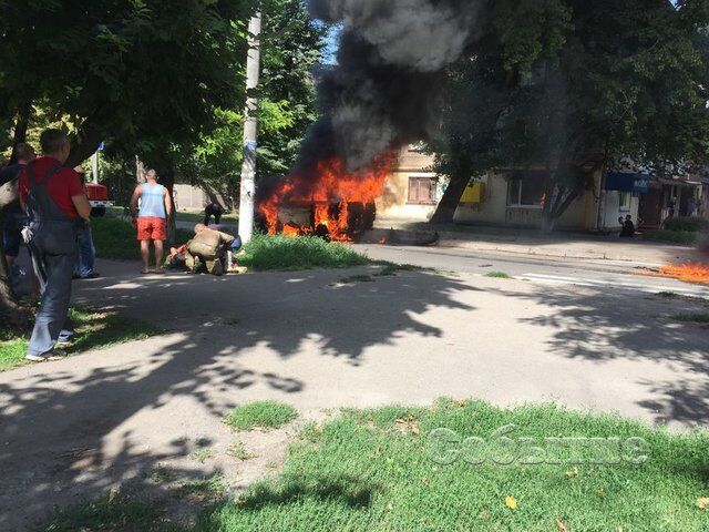 Взрыв авто на Днепропетровщине: появились детали и новые фото