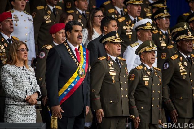 У Венесуелі здійснили замах на президента: всі подробиці