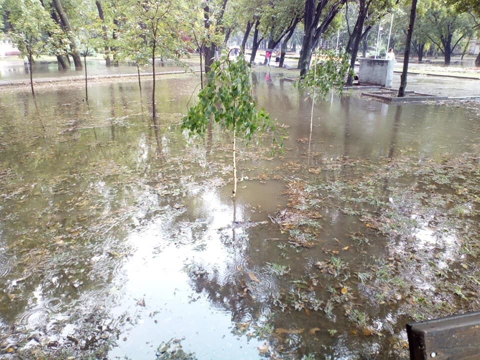 Потоп у Запоріжжі: опубліковано фото й відео наслідків стихії