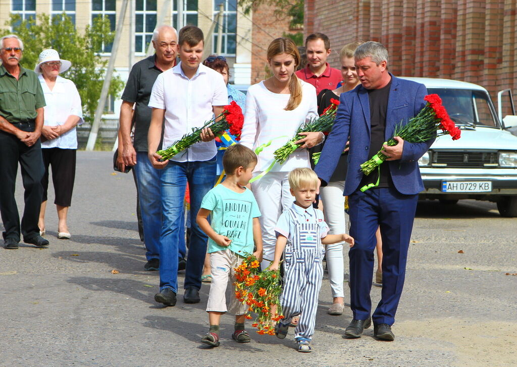 Відзначення 75-ої річниці визволення Донбасу від нацистів