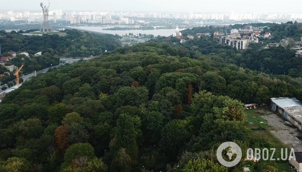 "Пляски на костях": в Киеве хотят построить элитный ЖК с видом на могилы