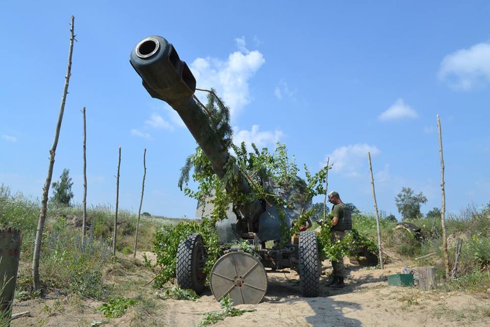 ЗСУ перекинули війська і техніку в Азовське море: що відбувається