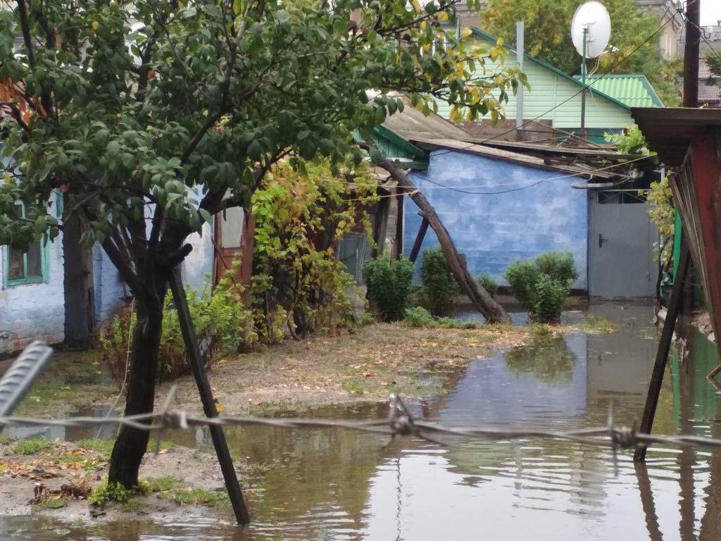 В Украине ушел под воду популярный курортный город: фото и видео ''армагеддона''