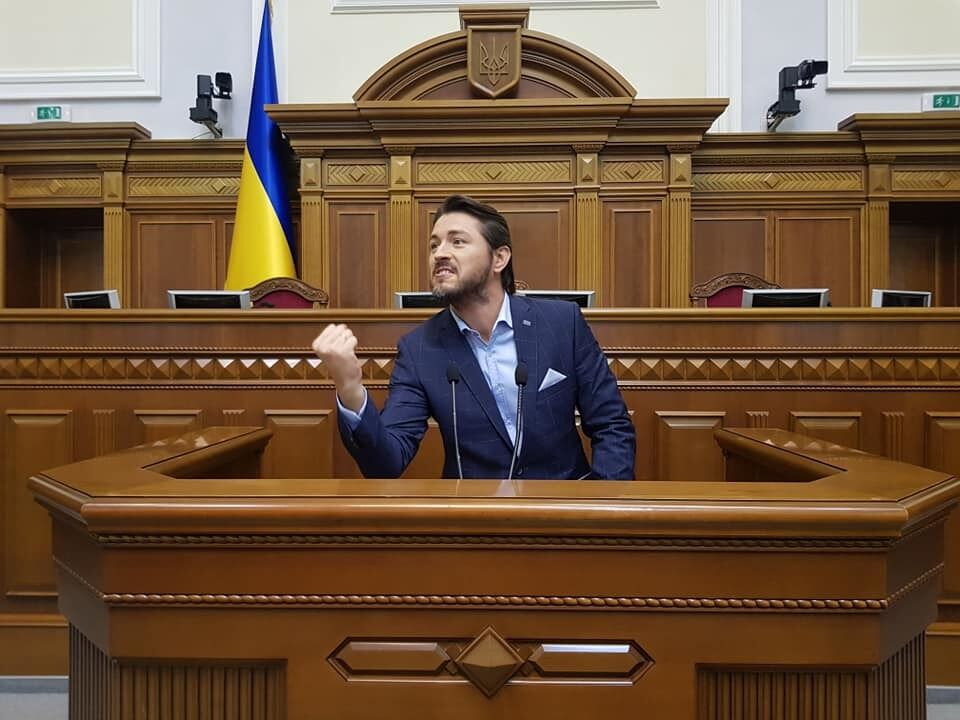 ''Притула — наш президент'': популярний український ведучий поділився фото із ВР