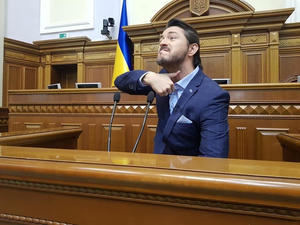 ''Притула — наш президент'': популярний український ведучий поділився фото із ВР