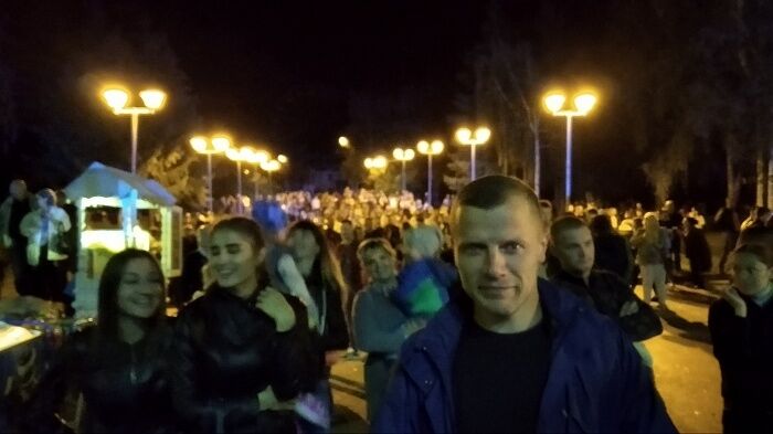 Винник порадував тисячі "вовчиць" концертом у Житомирі: фото і відео