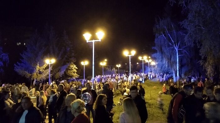 Винник взбудоражил тысячи "волчиц" концертом в Житомире: фото и видео