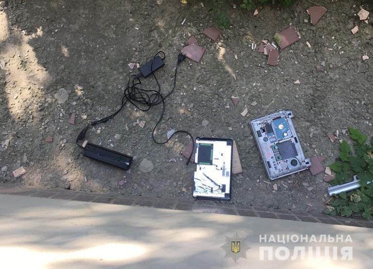 Мошенничество с банковскими картами: полиция Днепра разоблачила схему на 400 тысяч