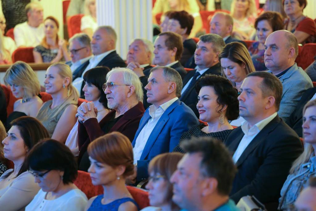 В Крыму открылся кинофестиваль: кто из звезд поехал к оккупантам