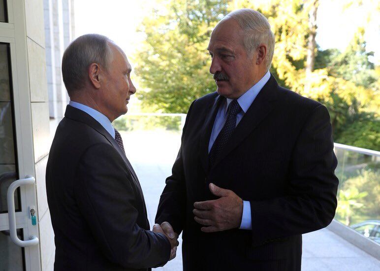 ''Лукашенко стоптався?'' Підрослий Путін спантеличив мережу