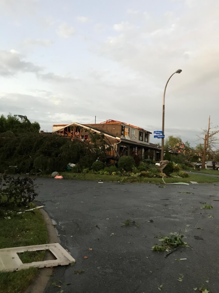 Пекельне місиво: Канаду раптово атакувала руйнівна стихія