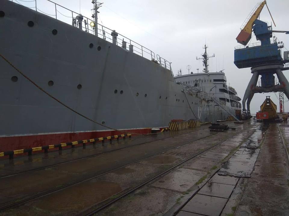 Несмотря на провокации России! Корабли ВМС успешно вернулись в украинский порт