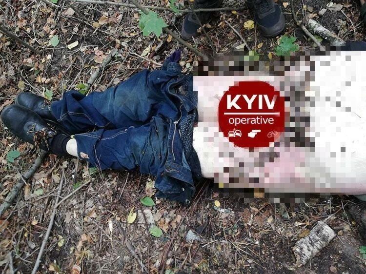 Гениталии не отрезали: в полиции сообщили детали убийства в Киеве