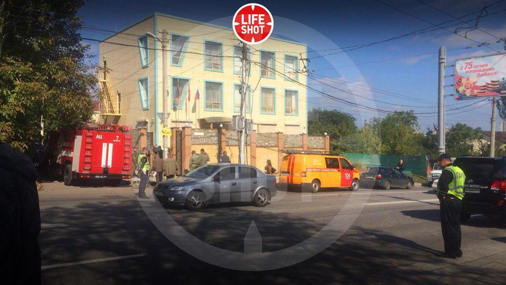 В центре Донецка произошел взрыв: пострадал кандидат на пост главаря