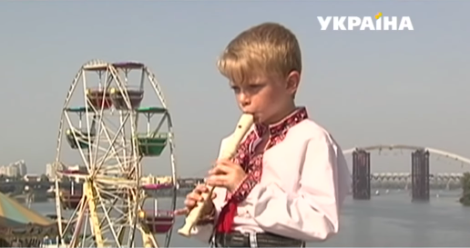 Заробляв у Києві на саксофон: з'явилися подробиці про зворушливу історію хлопчика з Донбасу