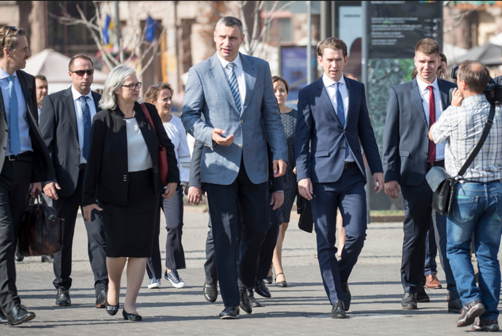 Кличко обговорив з канцлером Австрії тиск на РФ для звільнення українських політв’язнів