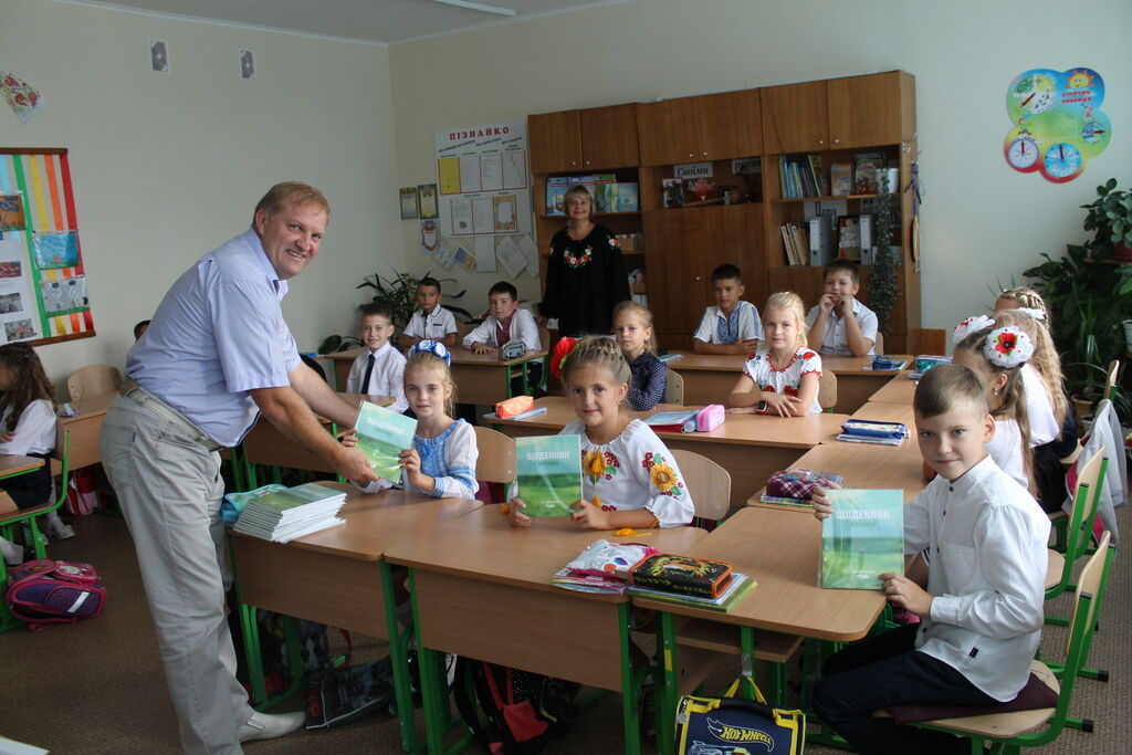 "Укрлендфарминг" вложил 2 млн грн в поддержку детских учебных заведений
